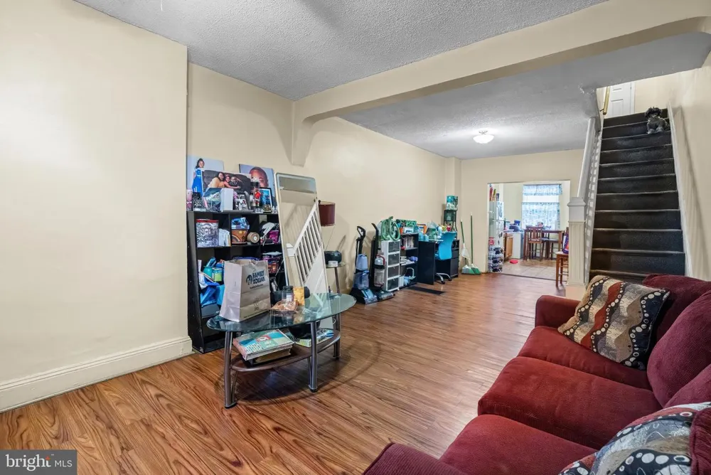 2502 E MADISON STREET Baltimore, MD 21205