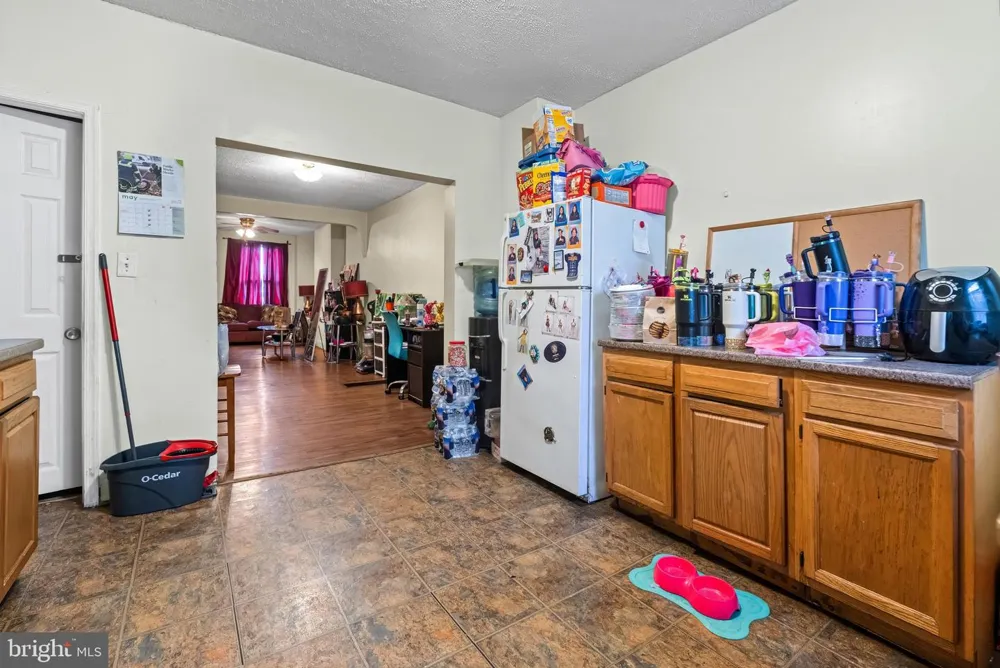 2502 E MADISON STREET Baltimore, MD 21205