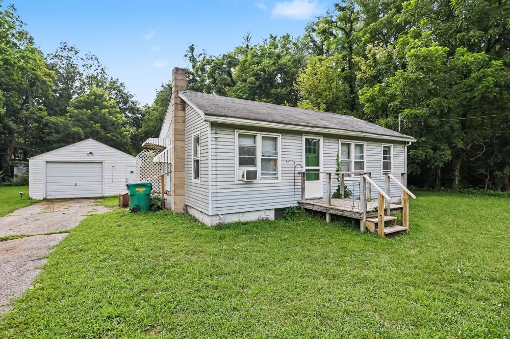 33381 U.S. 12 Niles, MI 49120