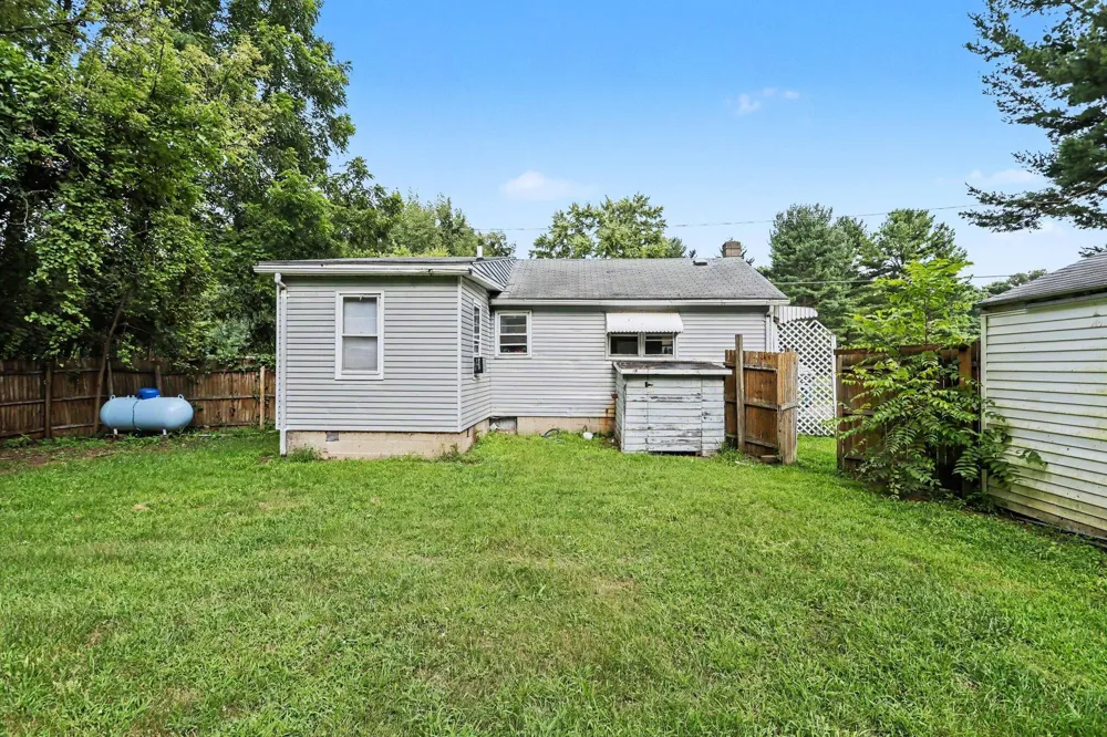 33381 U.S. 12 Niles, MI 49120