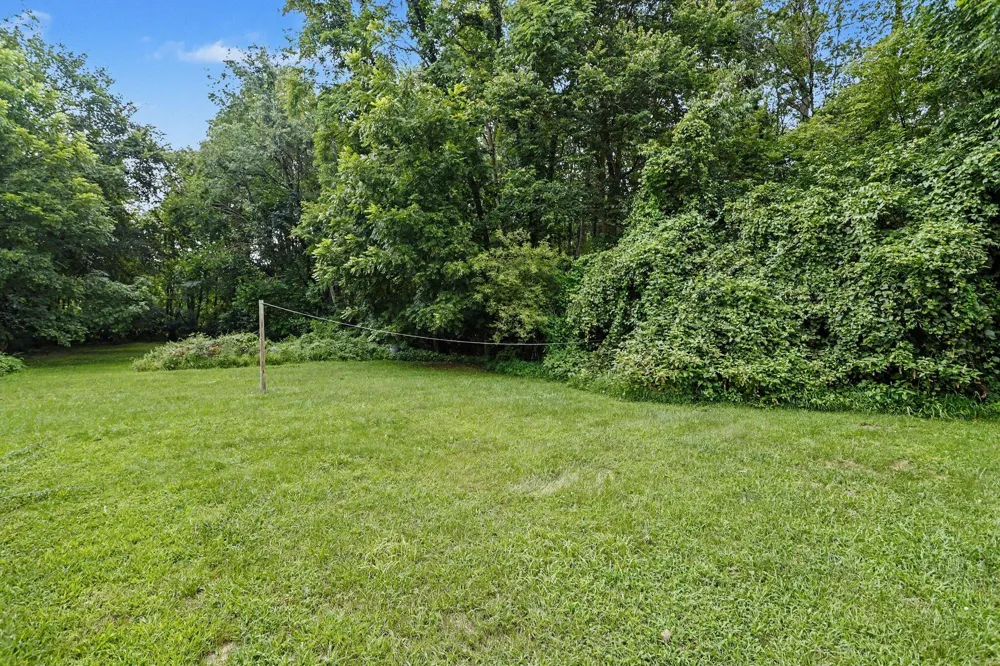 33381 U.S. 12 Niles, MI 49120