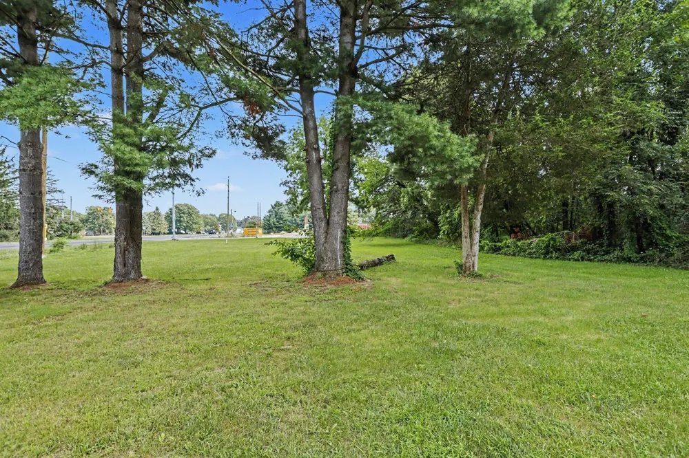 33381 U.S. 12 Niles, MI 49120