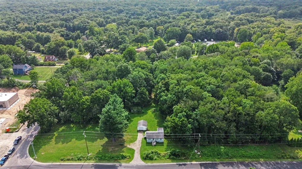 33381 U.S. 12 Niles, MI 49120