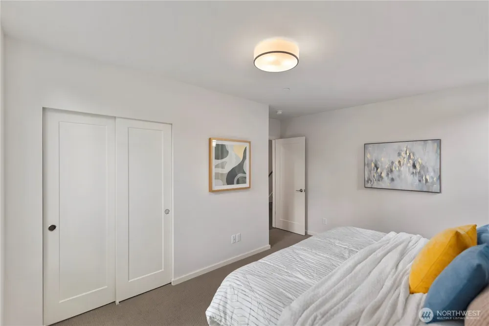 18309 11TH AVENUE NE #B Shoreline, WA 98155