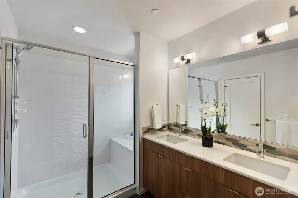 18309 11TH AVENUE NE #B Shoreline, WA 98155