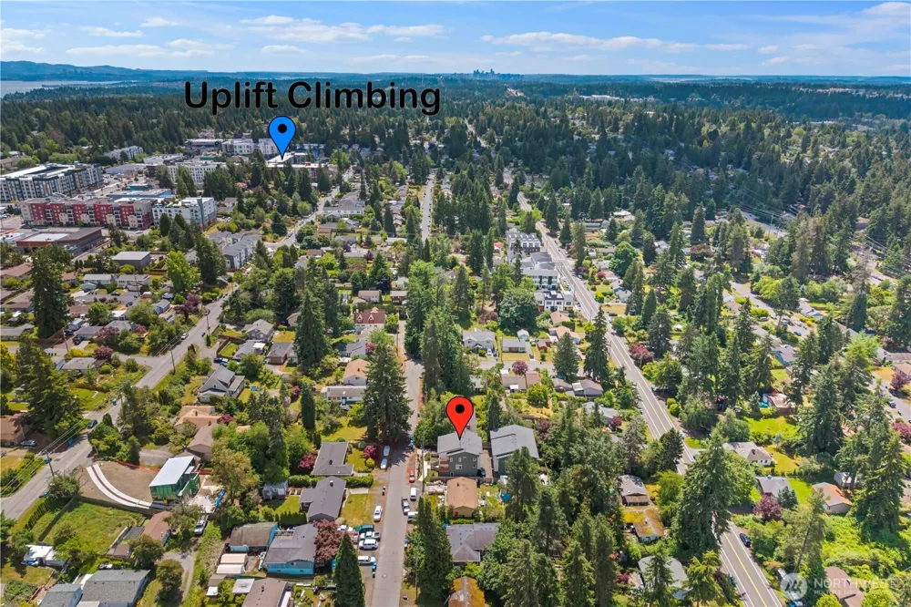 18309 11TH AVENUE NE #B Shoreline, WA 98155