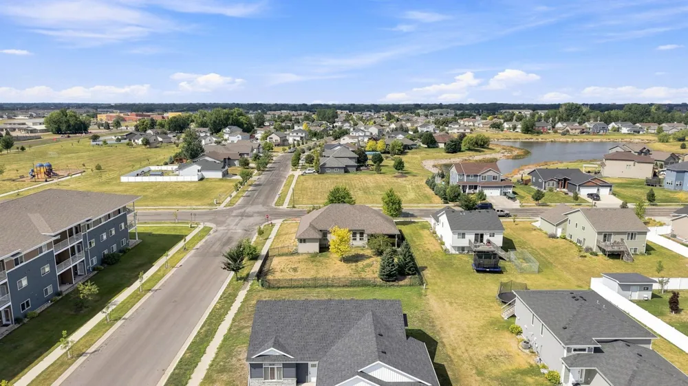3848 16th Street S Moorhead, MN 56560