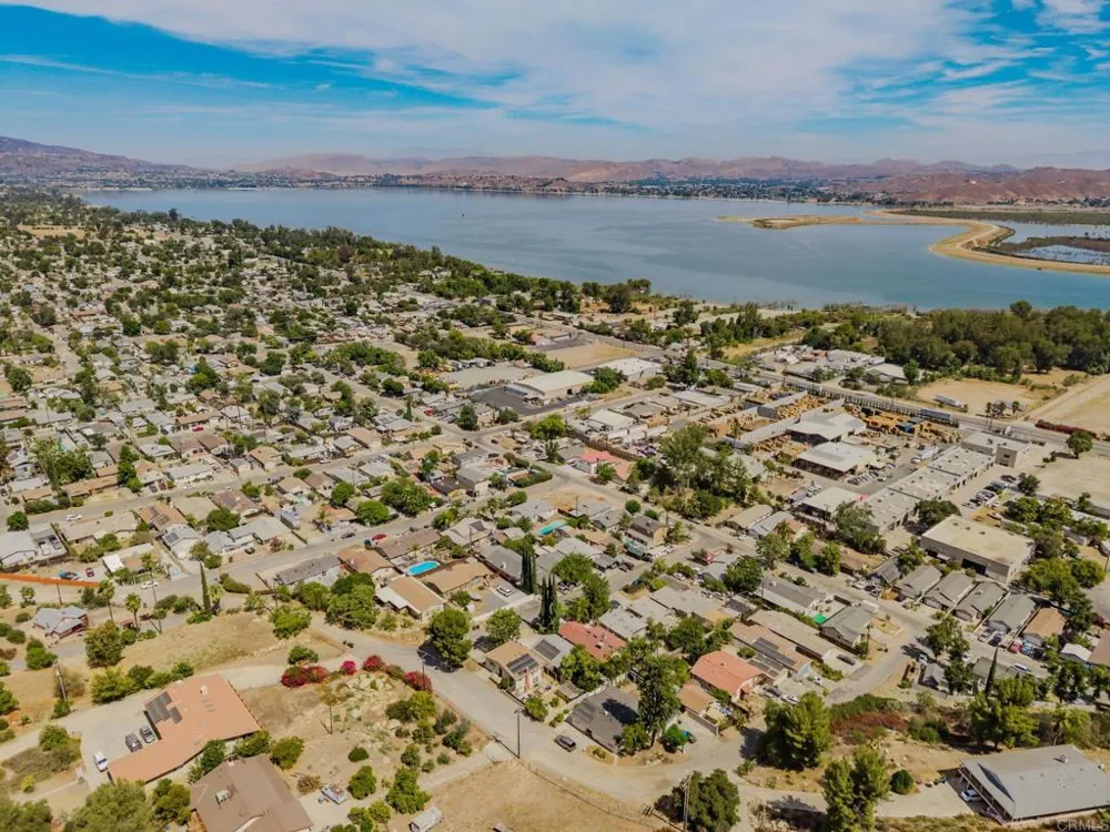 33200 Benner Street Lake Elsinore, CA 92530