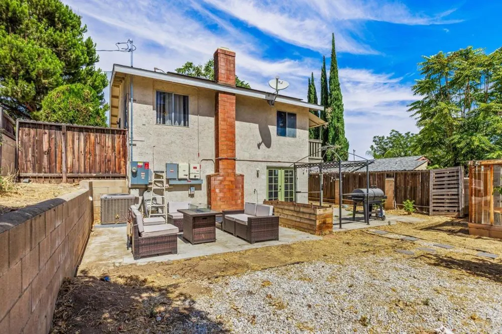 33200 Benner Street Lake Elsinore, CA 92530