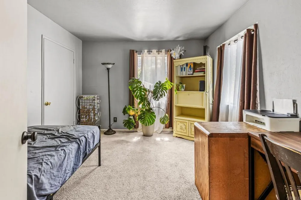 33200 Benner Street Lake Elsinore, CA 92530