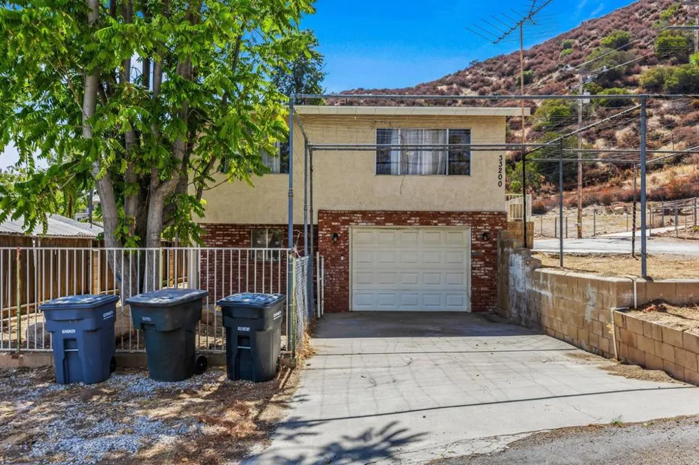 33200 Benner Street Lake Elsinore, CA 92530