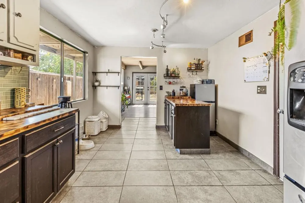 33200 Benner Street Lake Elsinore, CA 92530