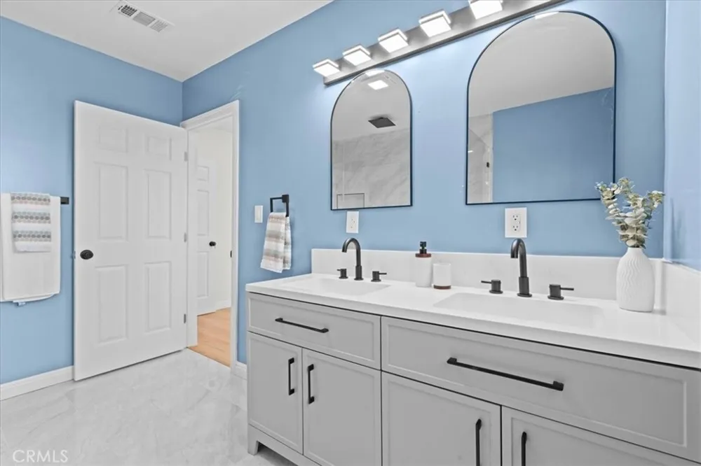 4108 Garey Claremont, CA 91711