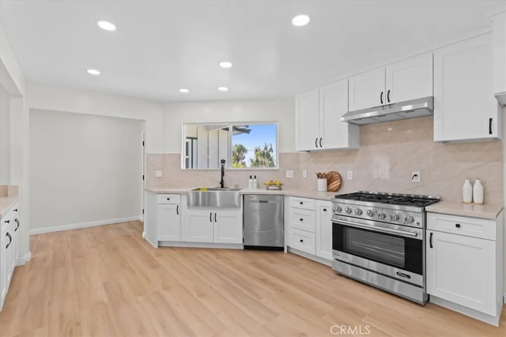4108 Garey Claremont, CA 91711