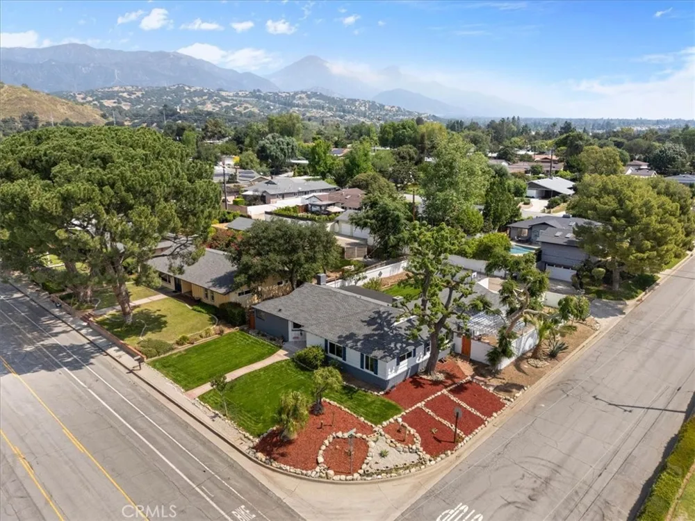 4108 Garey Claremont, CA 91711