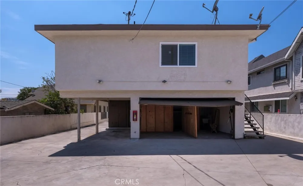 104 Atlantic #B Alhambra, CA 91801
