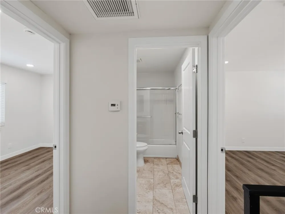 104 Atlantic #B Alhambra, CA 91801