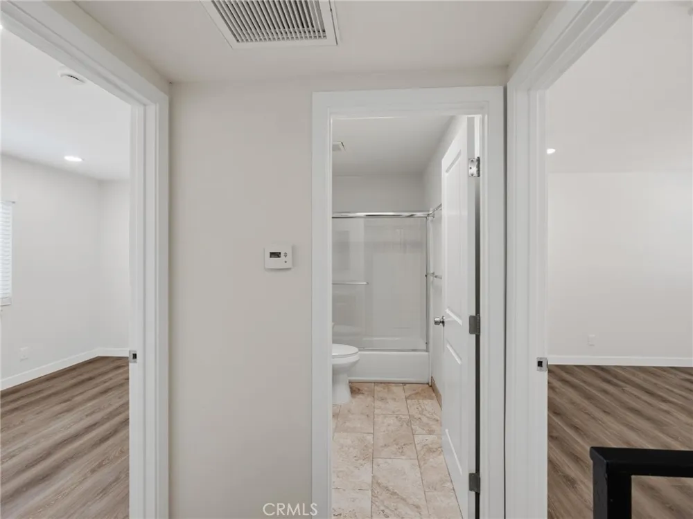104 Atlantic #B Alhambra, CA 91801