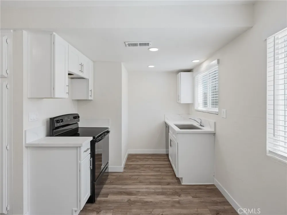 104 Atlantic #B Alhambra, CA 91801