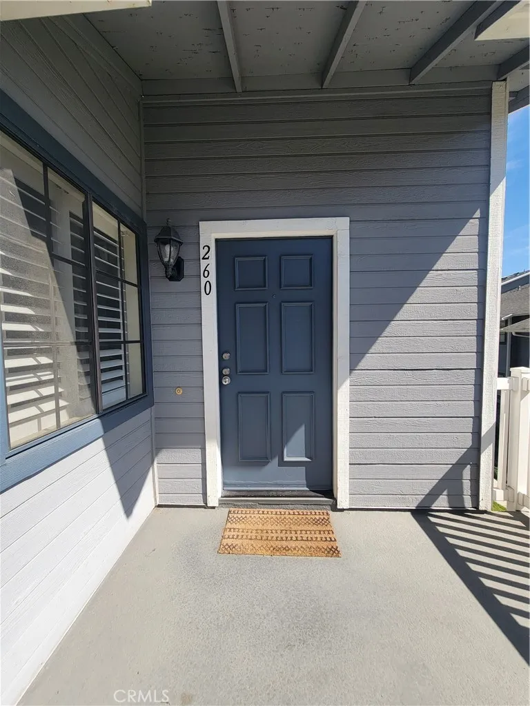 260 Evergreen Court Azusa, CA 91702