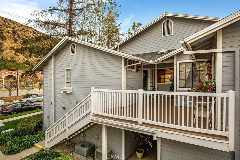 260 Evergreen Court Azusa, CA 91702