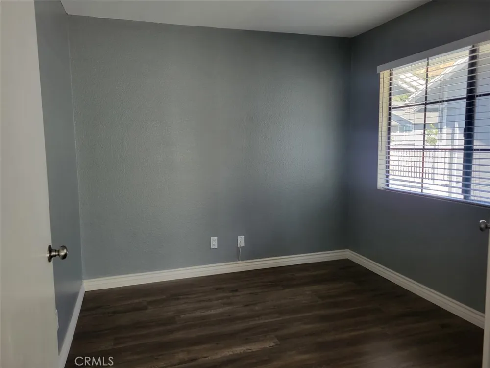 260 Evergreen Court Azusa, CA 91702