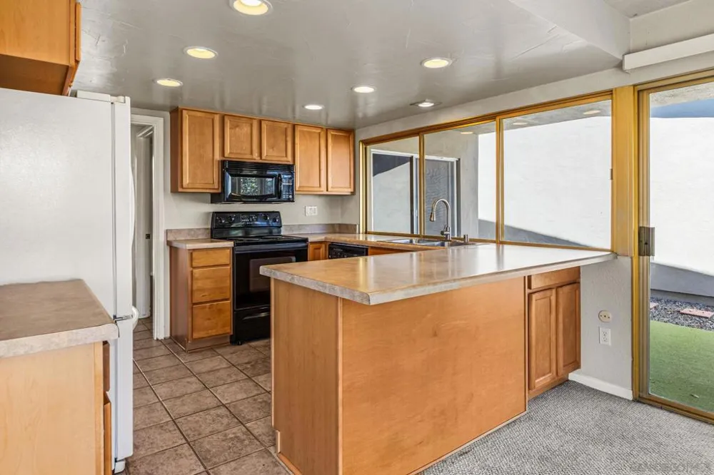 3808 Vista Campana #26 Oceanside, CA 92057