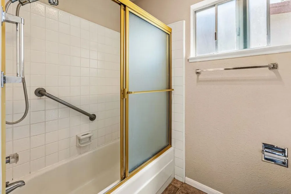 3808 Vista Campana #26 Oceanside, CA 92057