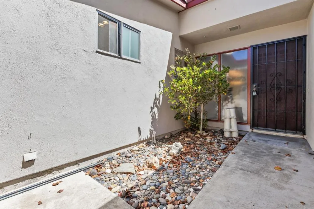 3808 Vista Campana #26 Oceanside, CA 92057