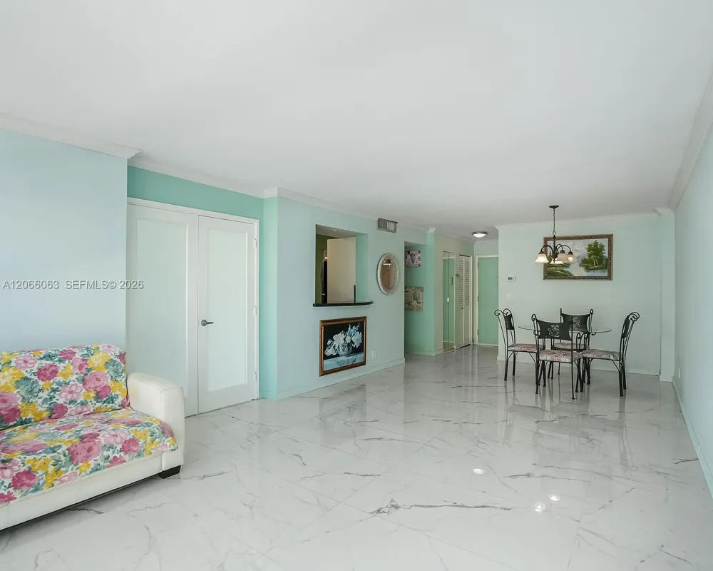 2049 S Ocean Dr #1406 Hallandale Beach, FL 33009