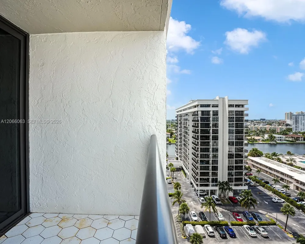 2049 S Ocean Dr #1406 Hallandale Beach, FL 33009