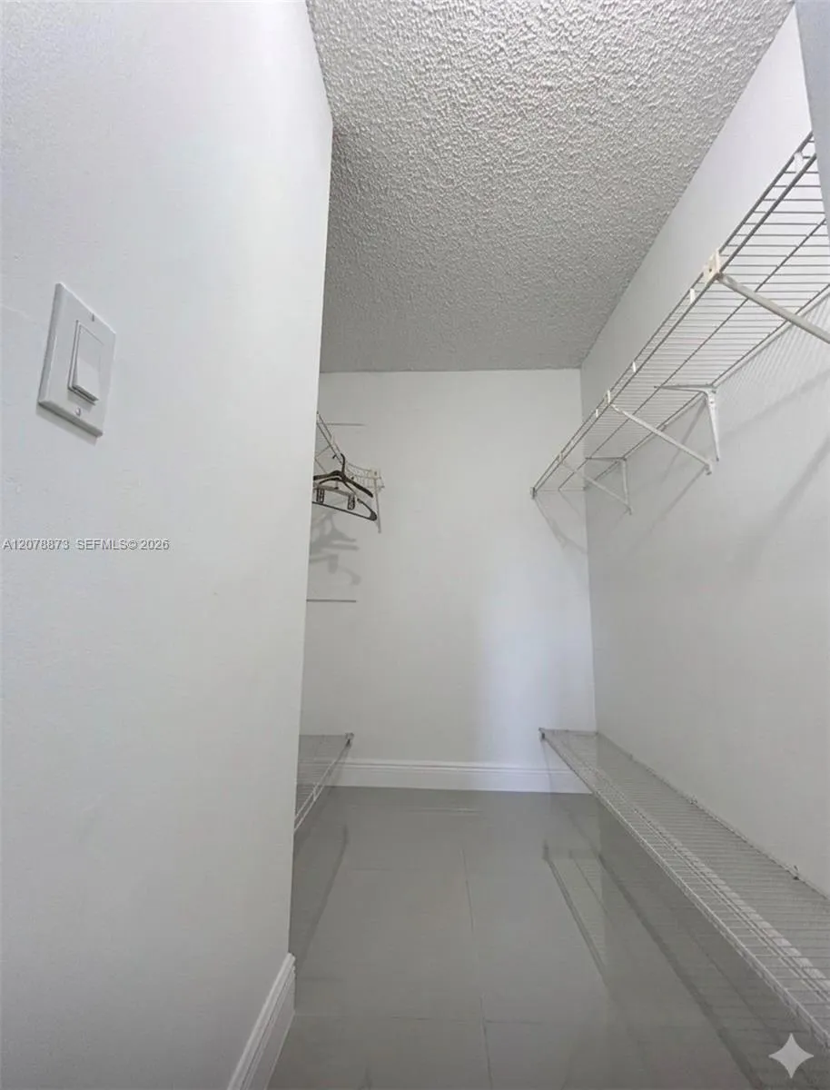 10325 NW 11th St #101 Pembroke Pines, FL 33026