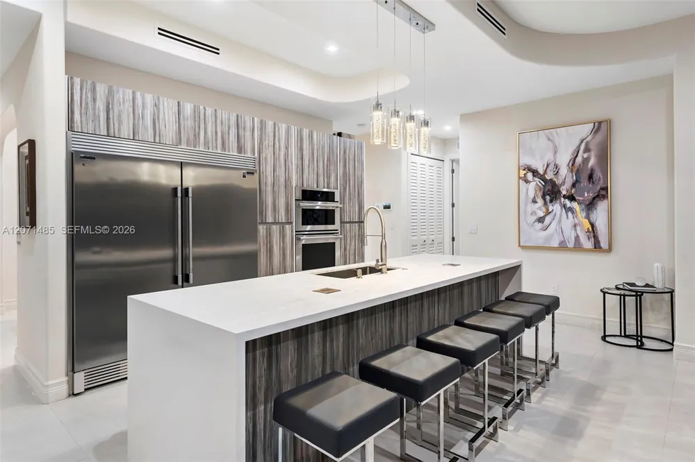6529 SW 30th St Miami, FL 33155