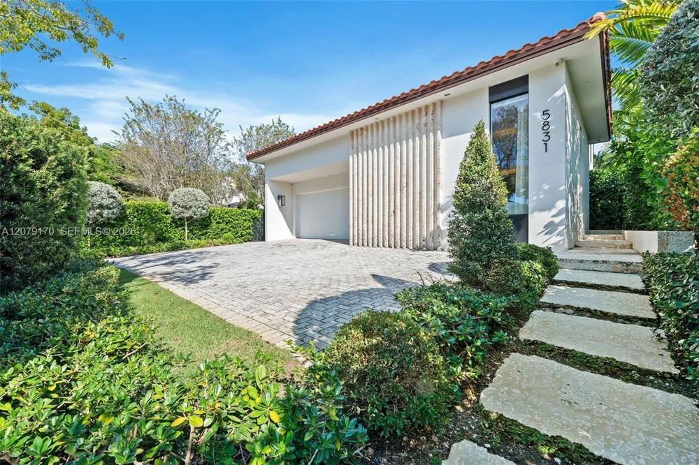 5831 Alton Rd Miami Beach, FL 33140
