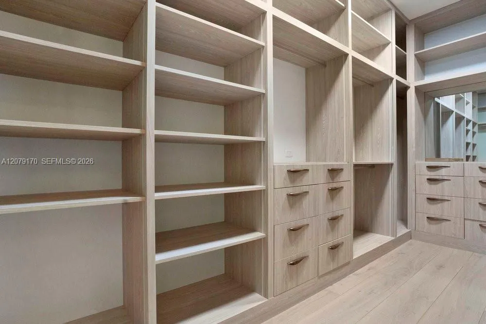 5831 Alton Rd Miami Beach, FL 33140