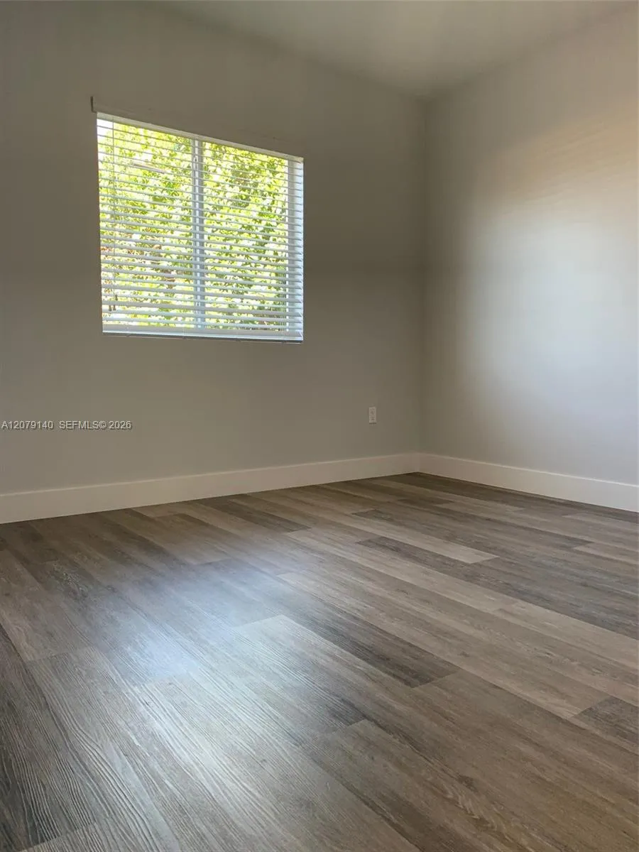 803 E 28th St #803 Hialeah, FL 33013