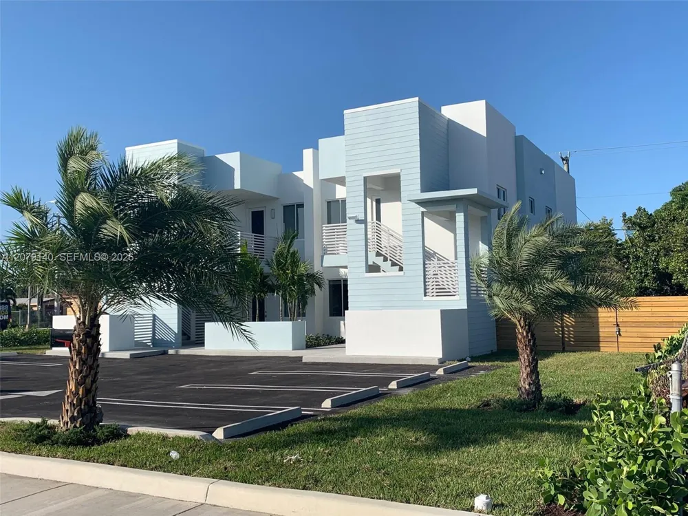 803 E 28th St #803 Hialeah, FL 33013