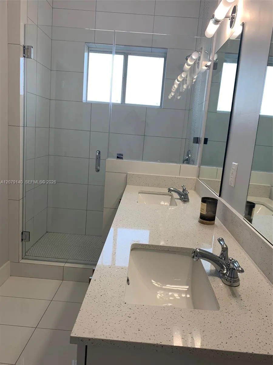 803 E 28th St #803 Hialeah, FL 33013