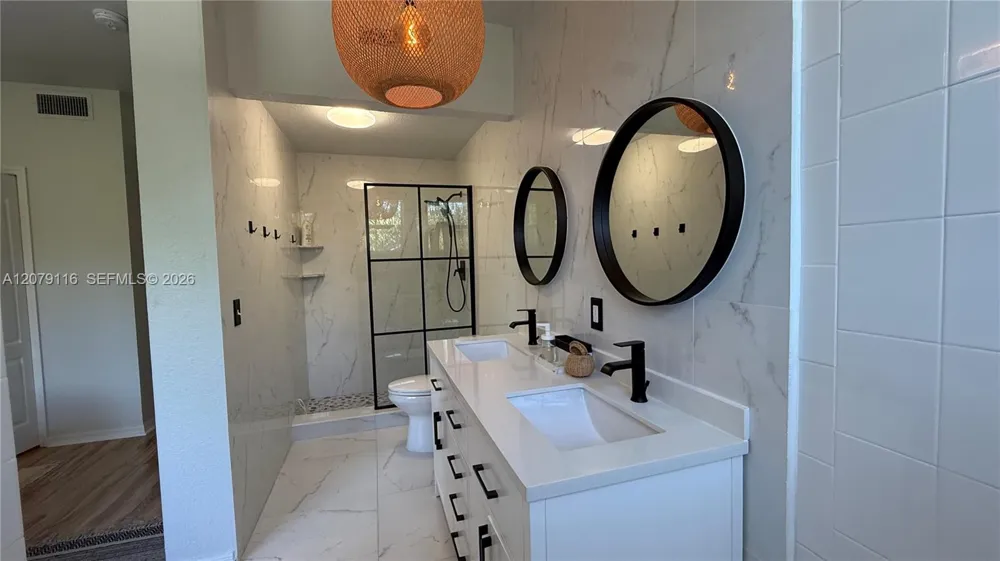 11034 NW 43rd Ter #11034 Doral, FL 33178