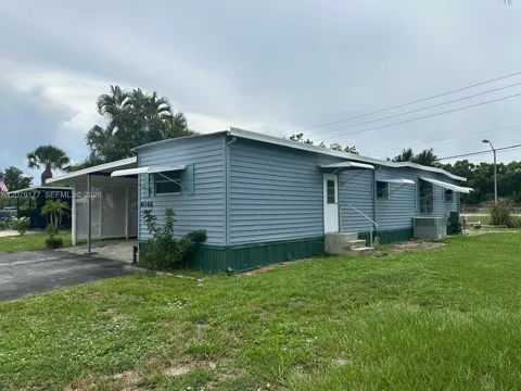 4046 67th Ln