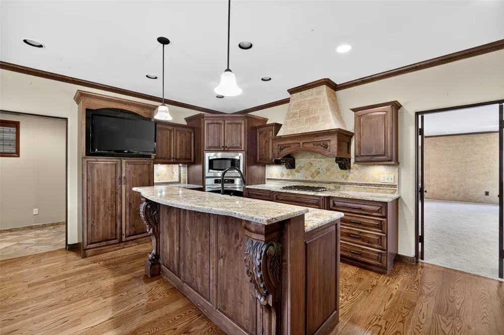 1910 Hillcrest Drive Bartlesville, OK 74003