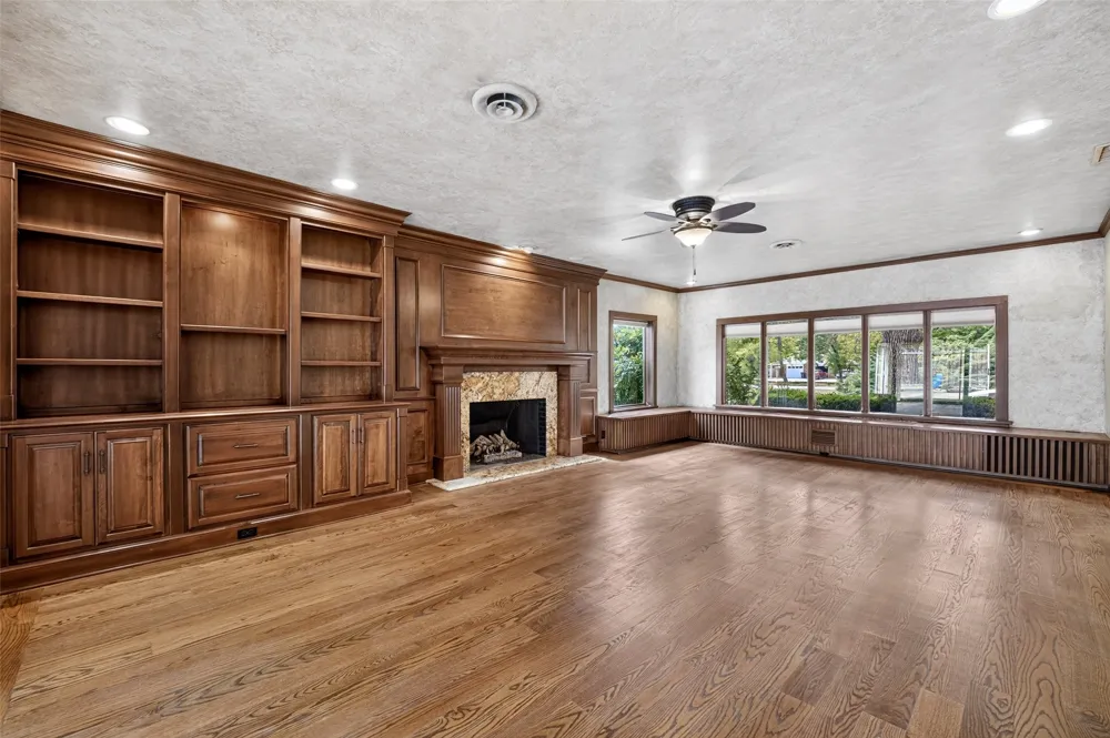 1910 Hillcrest Drive Bartlesville, OK 74003