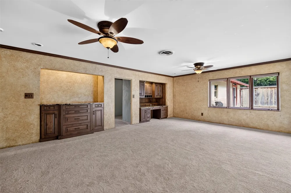 1910 Hillcrest Drive Bartlesville, OK 74003