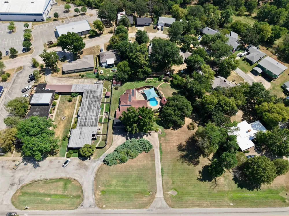 1910 Hillcrest Drive Bartlesville, OK 74003