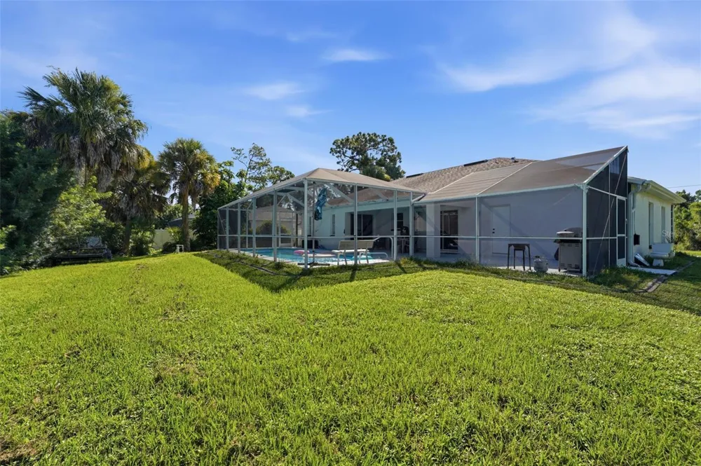 4543 OAKLEY ROAD North Port, FL 34288