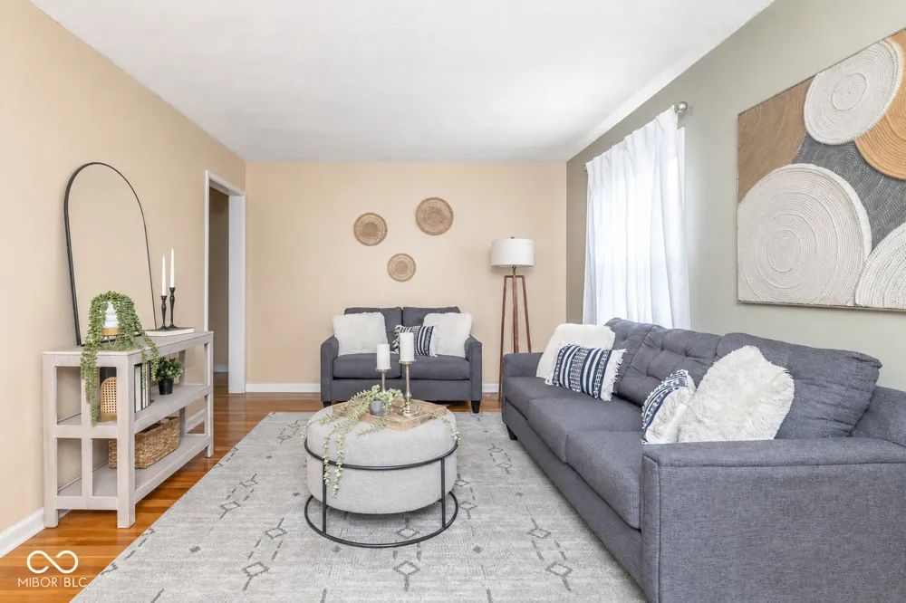 30 Edmondson Avenue Indianapolis, IN 46219