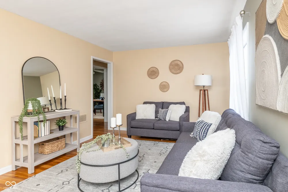 30 Edmondson Avenue Indianapolis, IN 46219