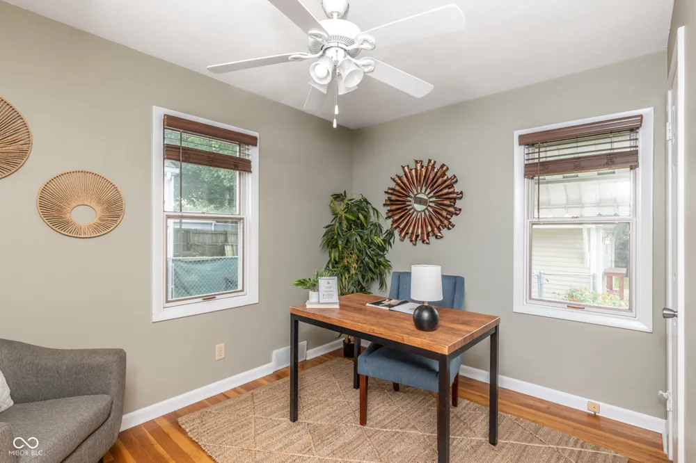 30 Edmondson Avenue Indianapolis, IN 46219