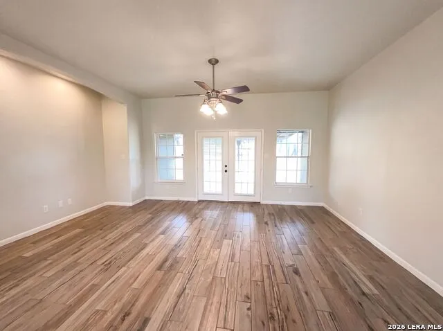 130 LOG CABIN WAY Poteet, TX 78065