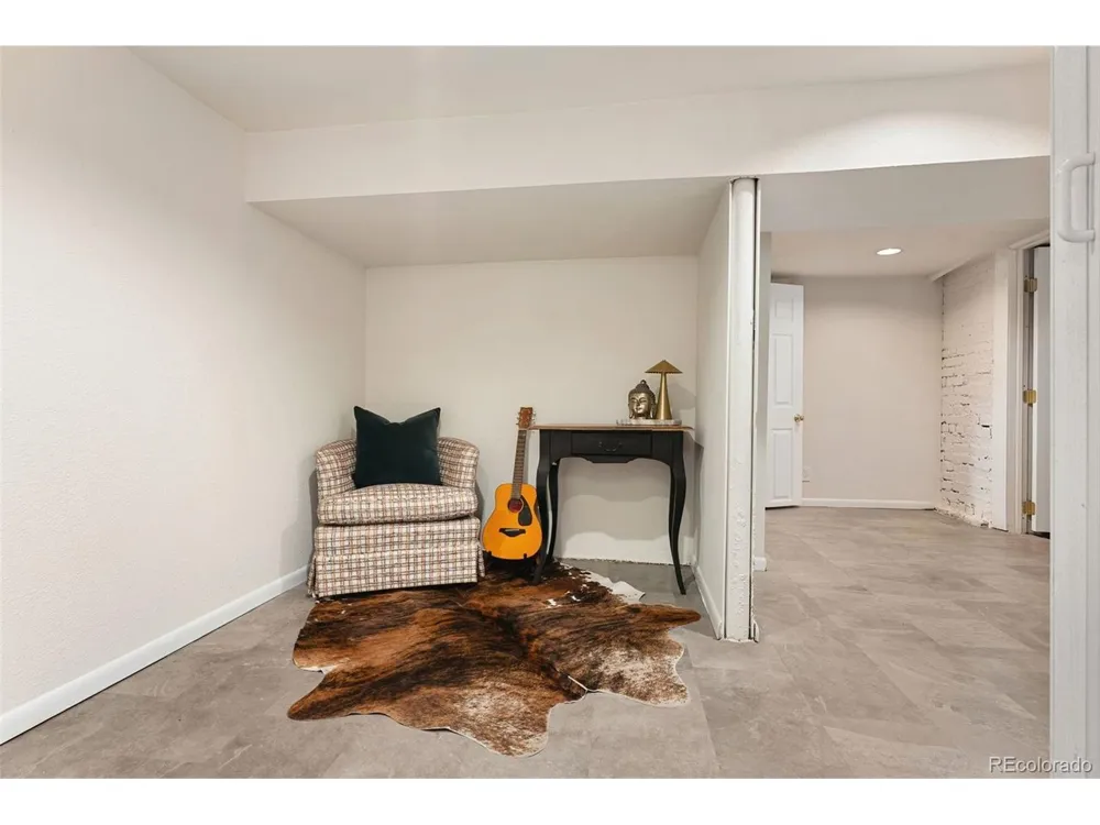 223 Pearl Street Denver, CO 80203